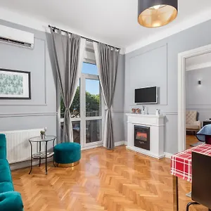 Apartament Tiziano-belveder With Private Garage, Rijeka